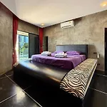 Pattaya Pool Villa 15 Nearby Walking Street